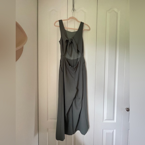 Tie Back Jumpsuit - Picture 4 of 5